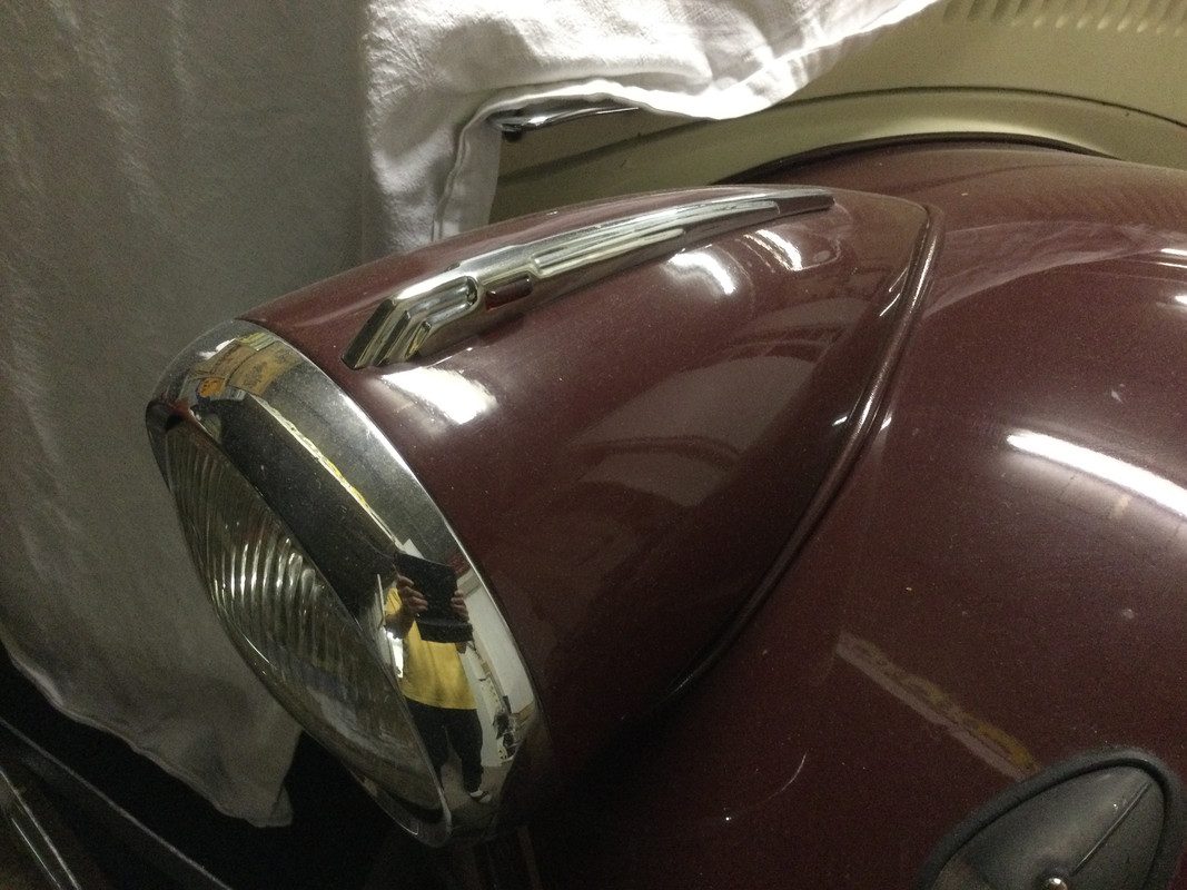 CB9EB720-C94E-435F-85DF-B8BD09F81927