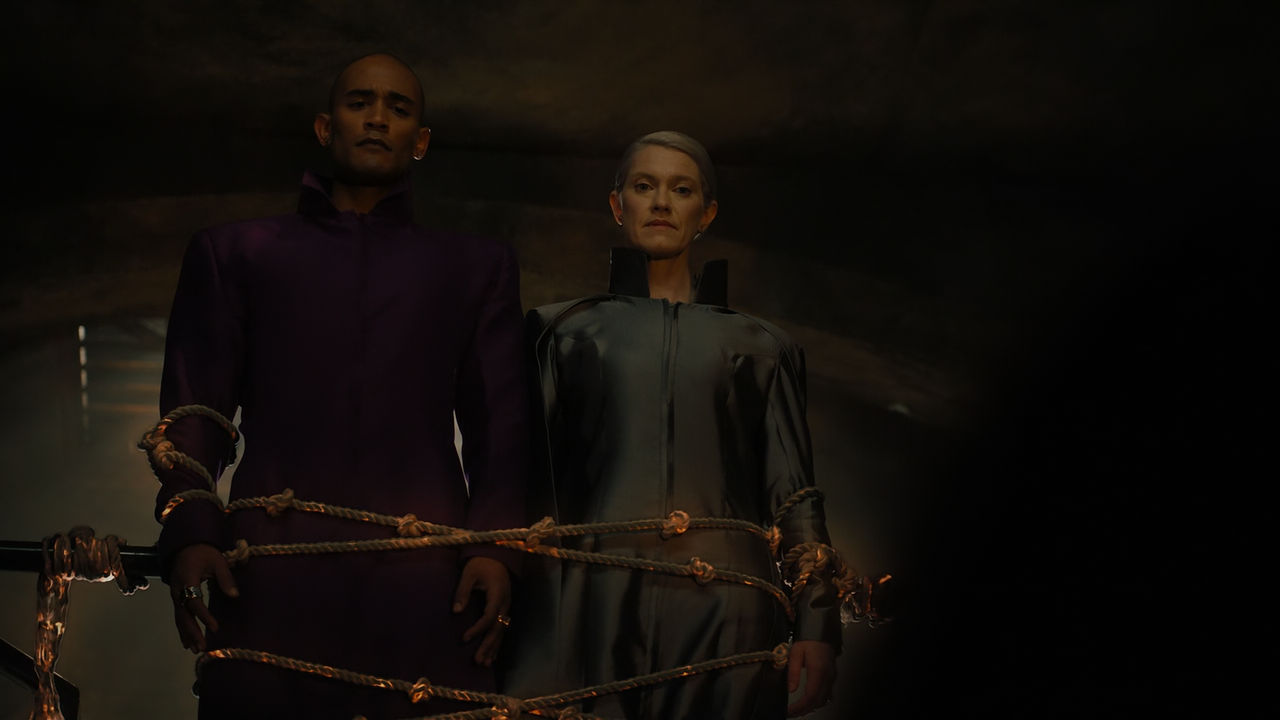 Charmed.(2018).S03E10.Bruja-Ha.1080p.10bit.AMZN.WEB-DL.DDP5.1.HEVC-Vyndros.mkv_snapshot_21.22_[2021.