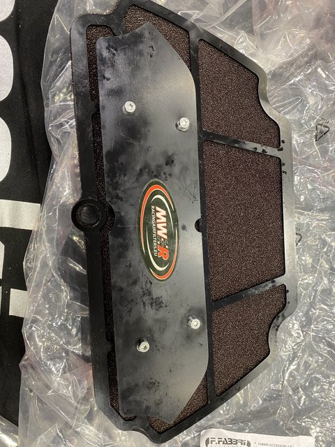 B3946E36-52F8-443C-AAA5-F18C2BAC3217