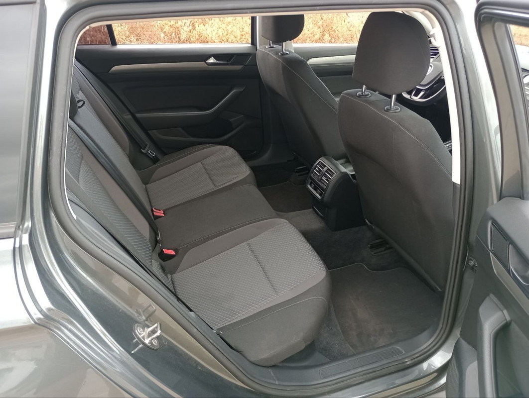 5769666470979158649_121