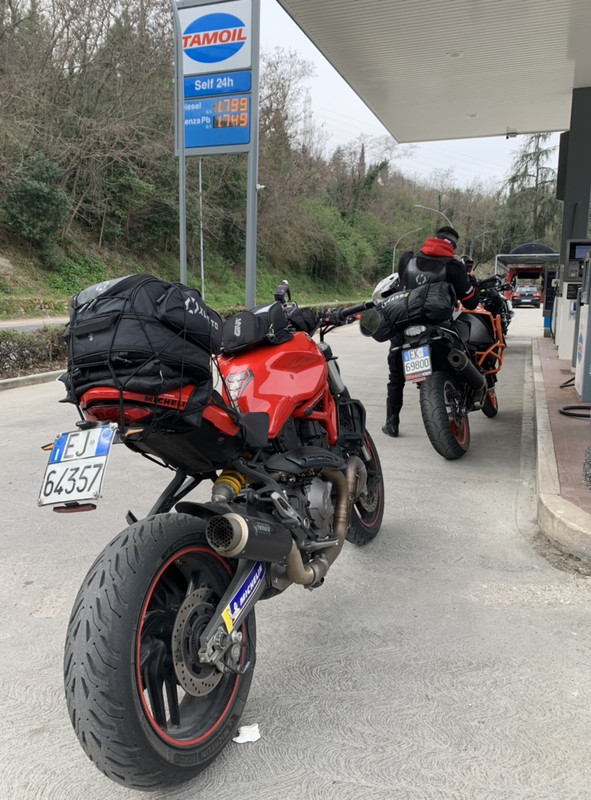 8A2A2CEA-9BDD-42B6-8541-217CD9495CCE