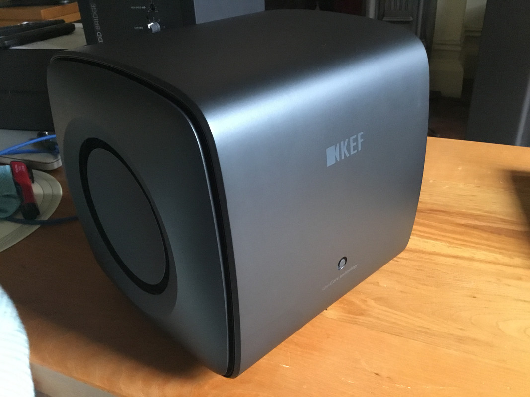 KEF LS50wireless2チタニウムグレイ KEF LS50 Wireless II Speakers in