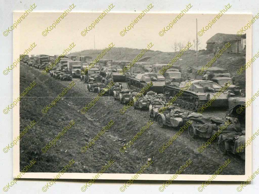 Foto, Stug, Sturmgeschütze und Krad, Gespann, Strasse Fatesch- K