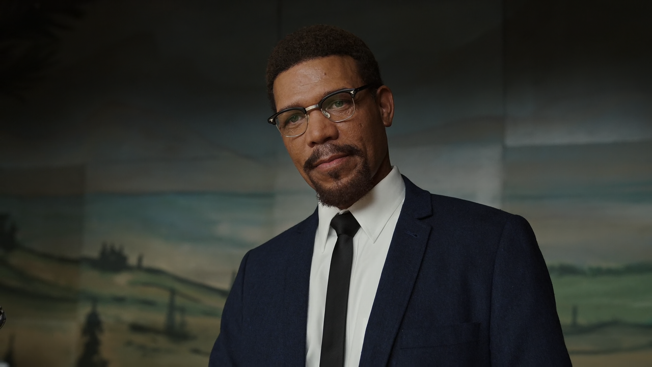 Godfather.of.Harlem.S03E10.Our.Black.Shining.Prince.1080p.AMZN.WEB-DL.DDP5.1.H.264-NTb_new.mkv_snaps