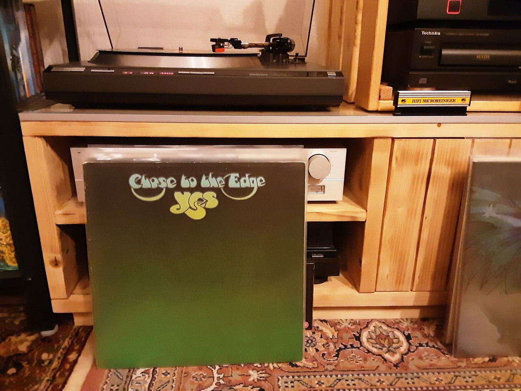 YES - Close to the edge (1972)