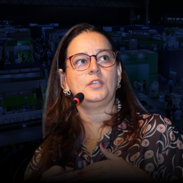 Flávia Cristina de Magalhães Alves