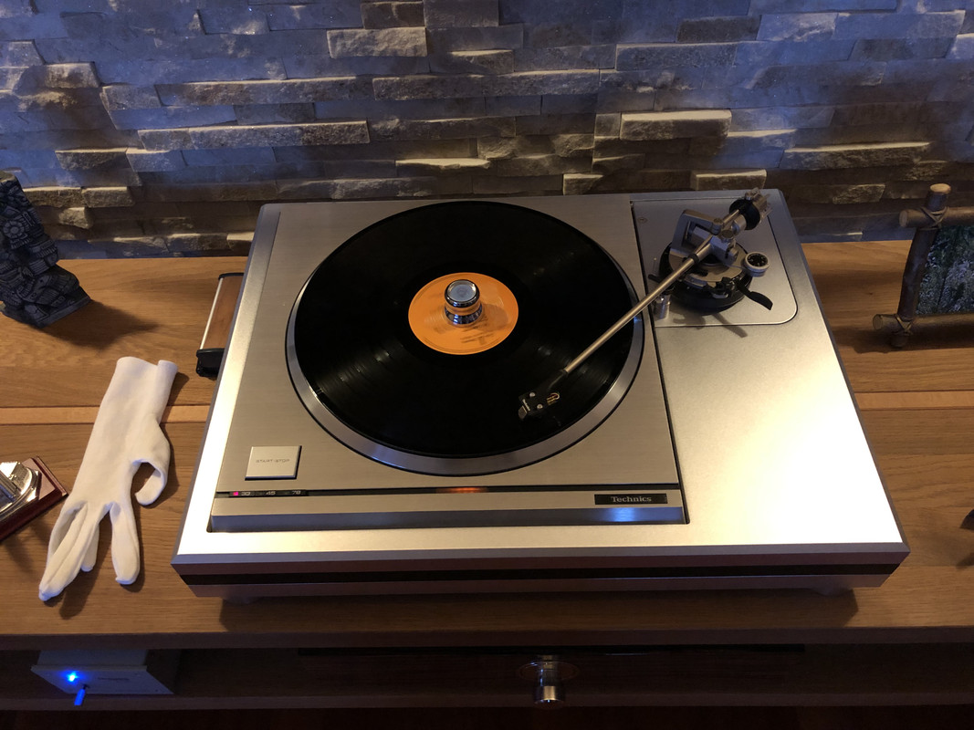 5E2041A0-B0BD-4A60-AB63-7BF1C782DD49