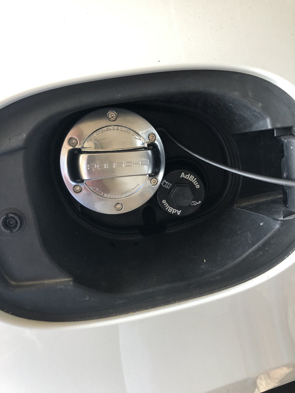 0481204F-68FB-433C-AB3F-20798A3039E4