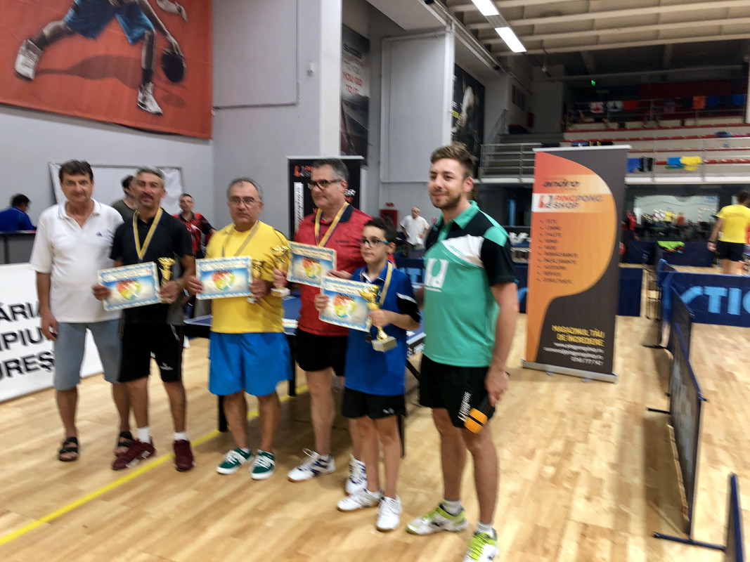 0957DD7E-C3EA-43E5-ACCC-8920EB68C229