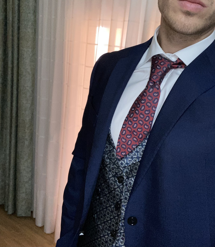 DDF768EE-0935-41D1-A736-D1367224F516