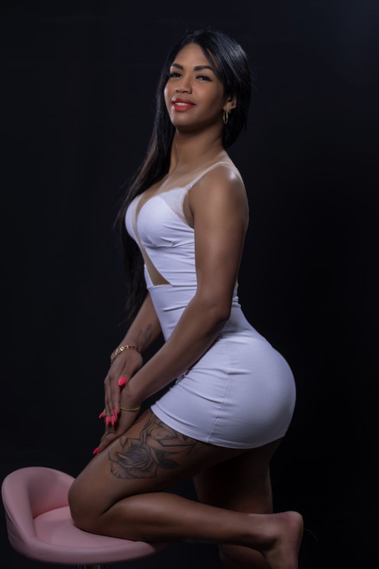 09E714C7-F651-4D68-A785-2DE3BBB9DF36