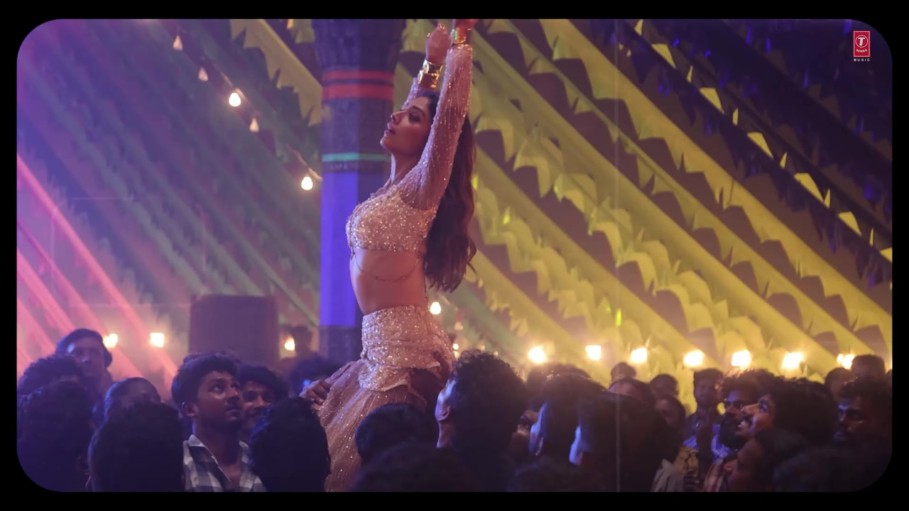 [Image: vlcsnap-2025-11-13-12h36m59s328.jpg]