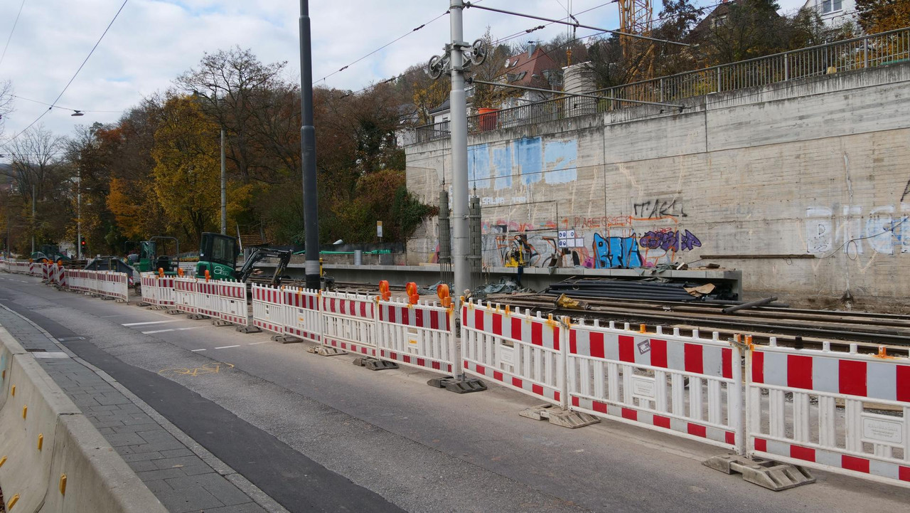 [Bild: 081125-121724-267b.jpg]