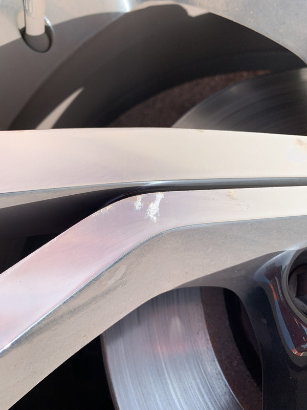 0447CB21-AF78-4292-B0BA-B218C43AD38F