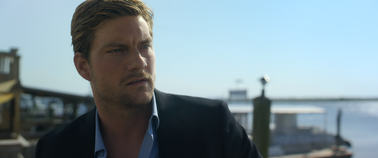 The.Waterfront.S01E04.You.Can't.Trust.a.Buckley.2160p.10bit.NF.WEB-DL.DDP5.1.HEVC-Vyndros.mkv_snapsh