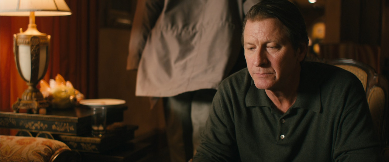 Puncture (2011).mkv_snapshot_01.14.38_[2018.02.12_22.14.24]