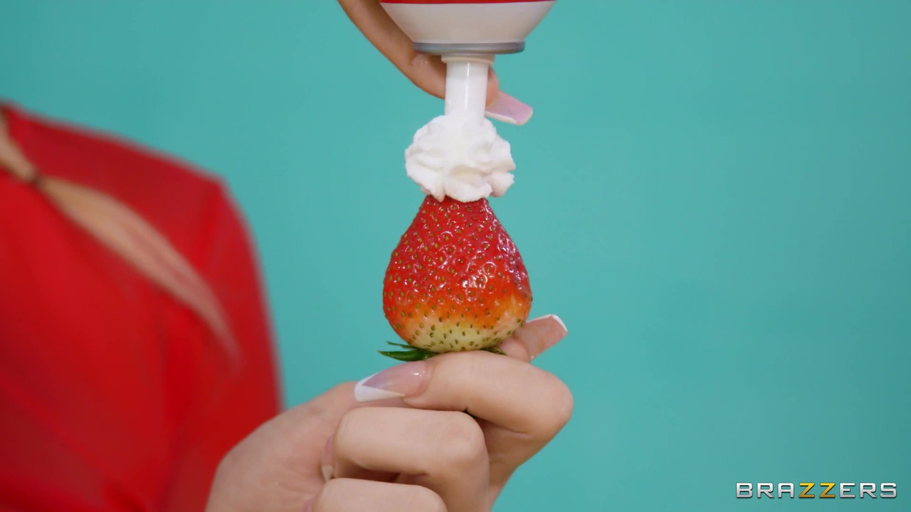 vlcsnap-2021-05-25-19h35m06s826