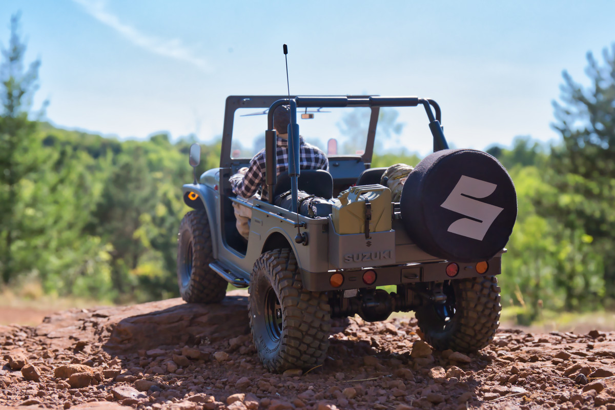 C7489F00-4A19-417A-B154-4447A7DBED1E