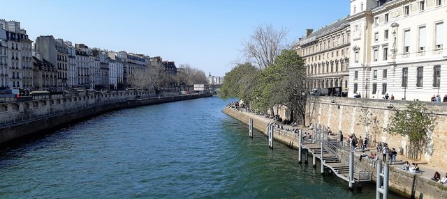 Torre Eiffel, Saint Chapelle, buscamos a Quasimodo :D - París y Eurodisney con los peques en 2022 (20)