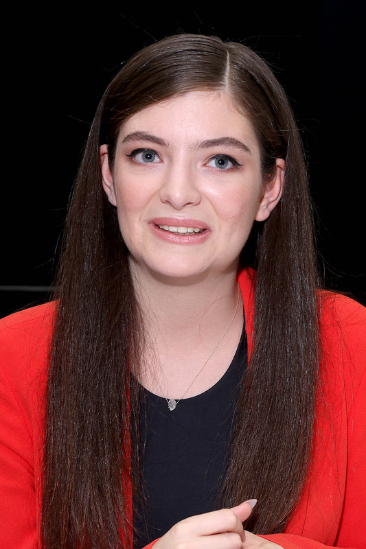 Lorde-MunawarHosain111014_tcc (19)