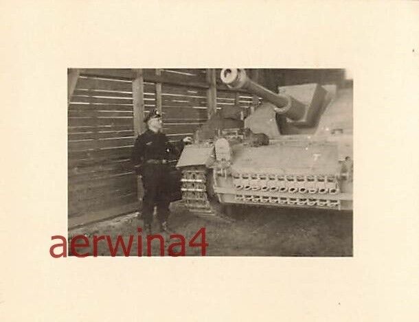 Dackel auf Sturmgeschütz III Ausf. F Langrohr StuG III