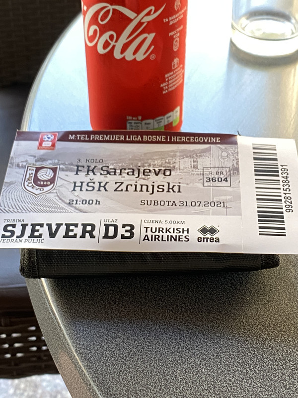 A36FB8B7-7E1B-42BD-B04A-EF28F519F0AC