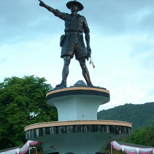 monumen-nani-wartabone-gorontalo
