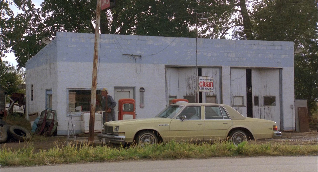 Children of the Corn 1984 (1080p x265 10bit Tigole).mkv_snapshot