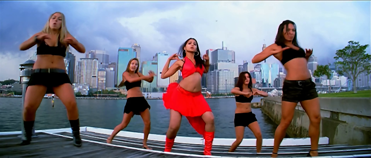 Anushka Shetty Title 4K Song from Okka Magadu2025-04-24 18-32-24-744-187