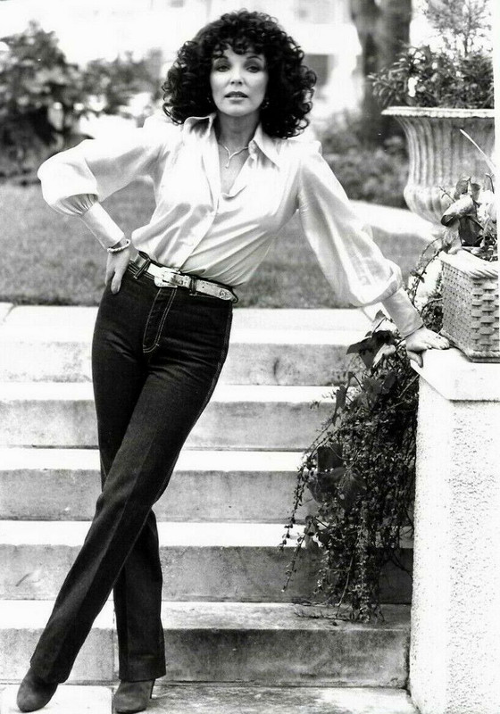 Joan_Collins_h79
