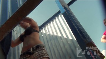 [Image: Voyeur17595082524.jpg]