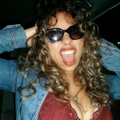 Bella-Kay-iloveitiloveitiloveit-SINGLE-W