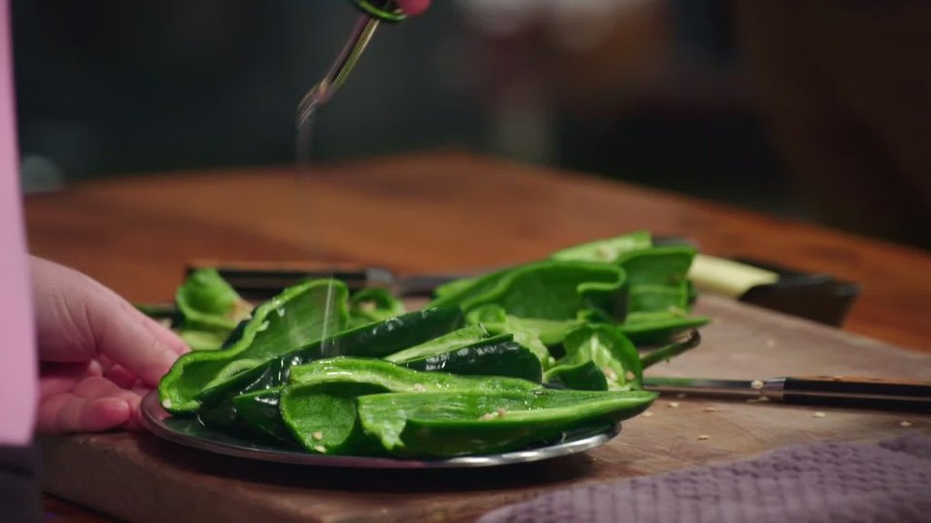 [Image: ynk0cakf80c4.jpg]