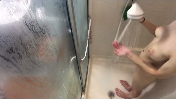 [Image: Voyeur11835111913.jpg]