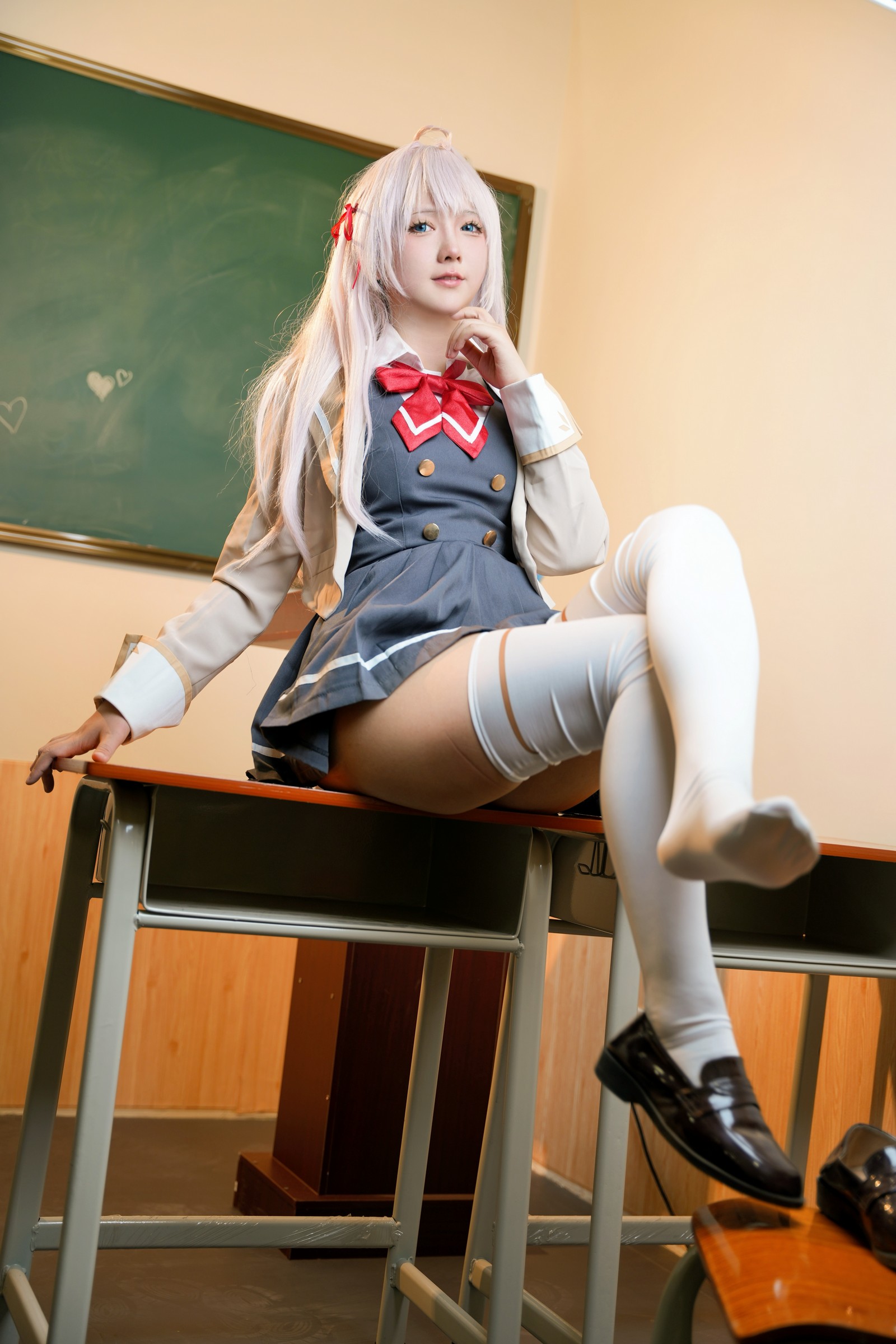 喜欢爱理吗写真集：邻座艾莉同学俄语羞涩系列高清套图（30P-136.1M）插图6