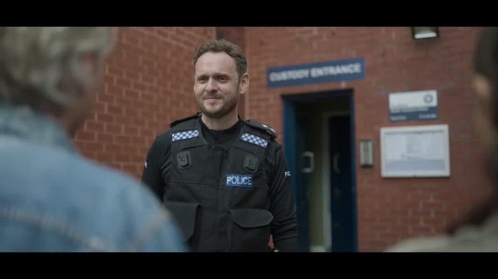 [Image: dyy1pu8pe0y3.jpg]