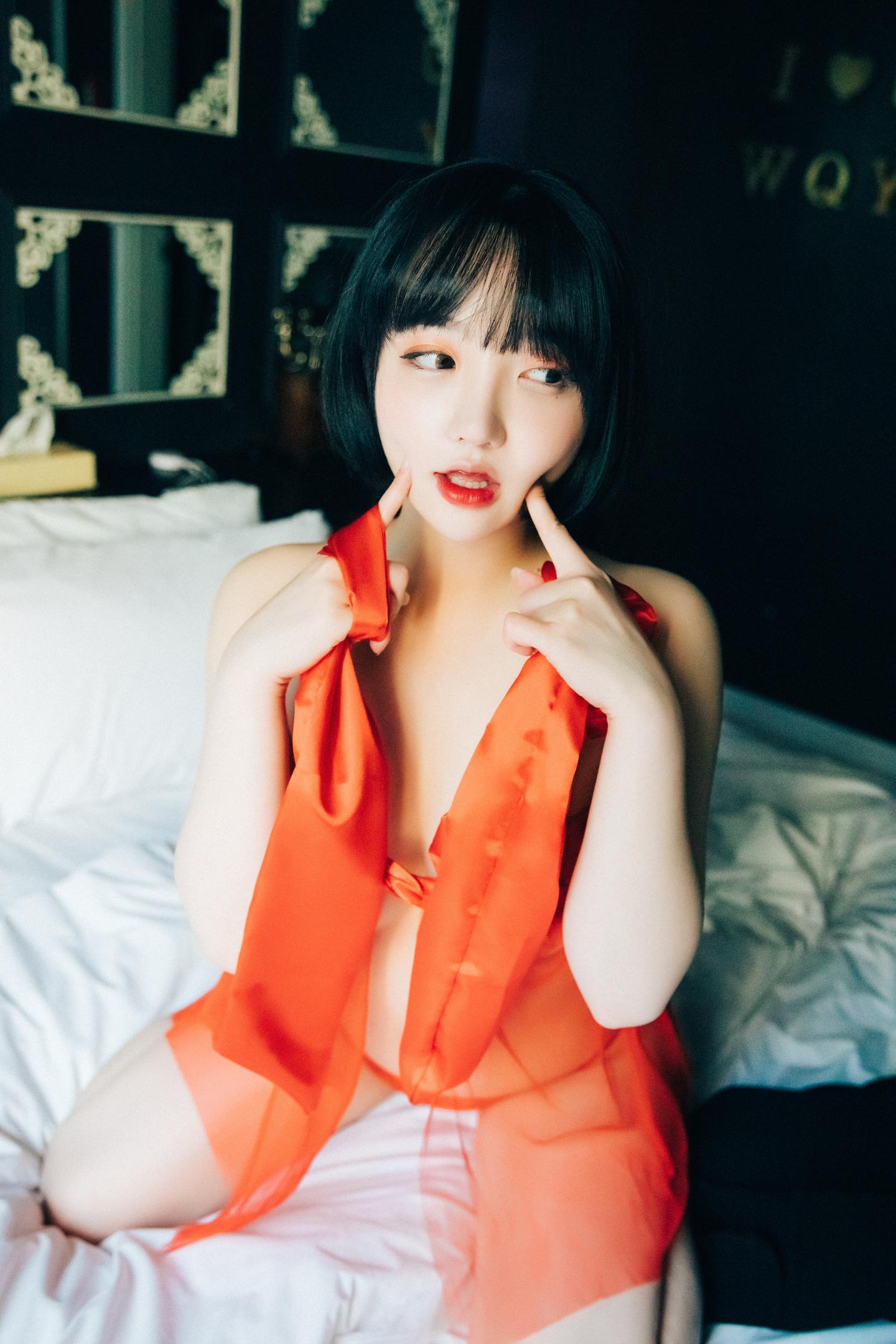 孫樂樂(손예은) NO.079 Loozy - Doube Date 27