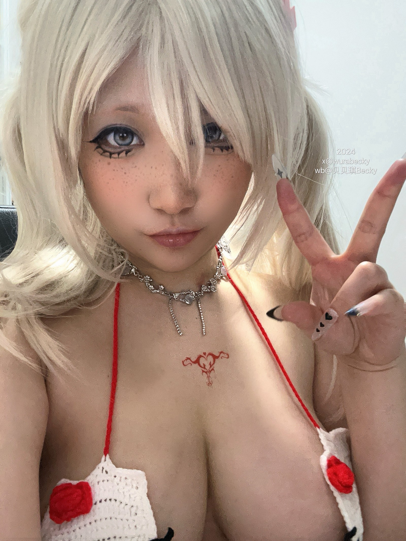 贝贝琪 Becky Hello Kitty 主题 Cosplay 写真＋视频合集（25P｜2V｜203MB）插图2