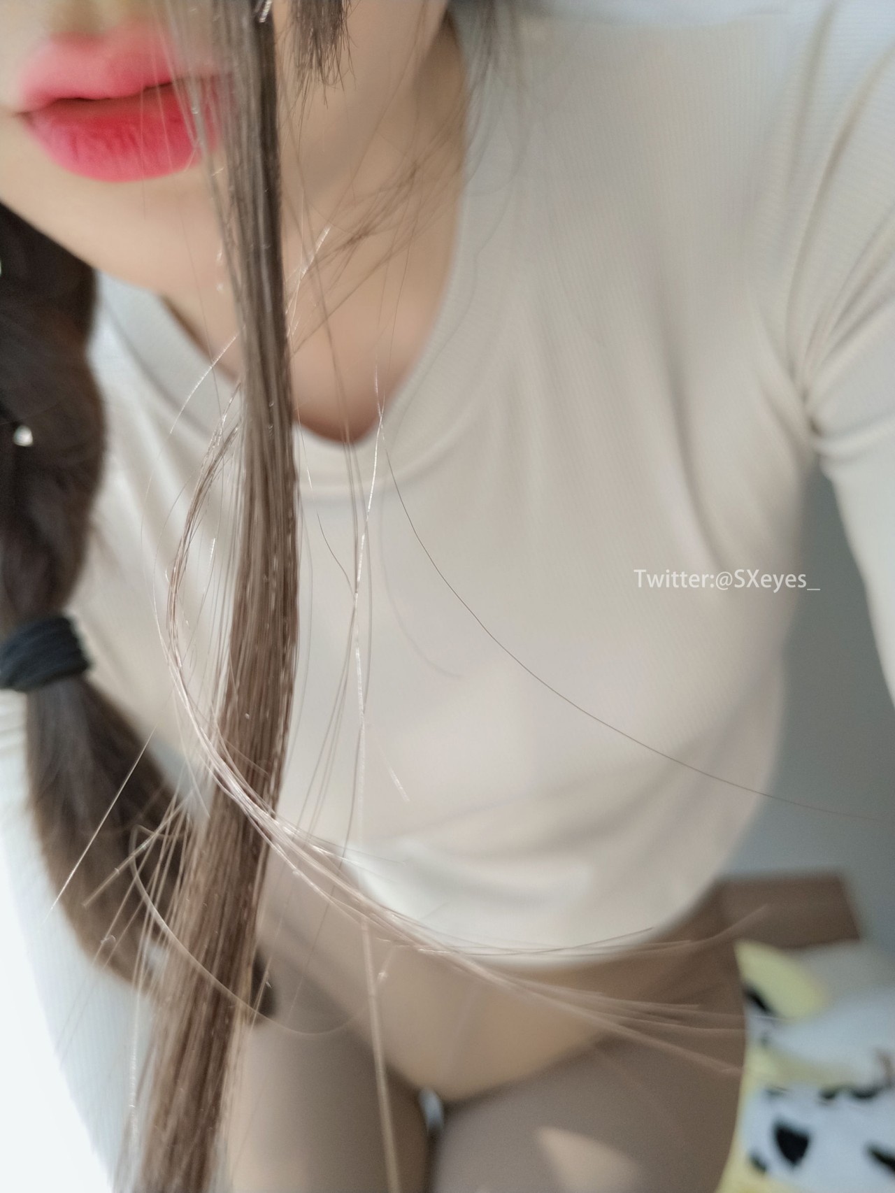 眼 酱 大 魔王 w nude 瑜伽服写真美图，卧室佳人自然性感之美插图8