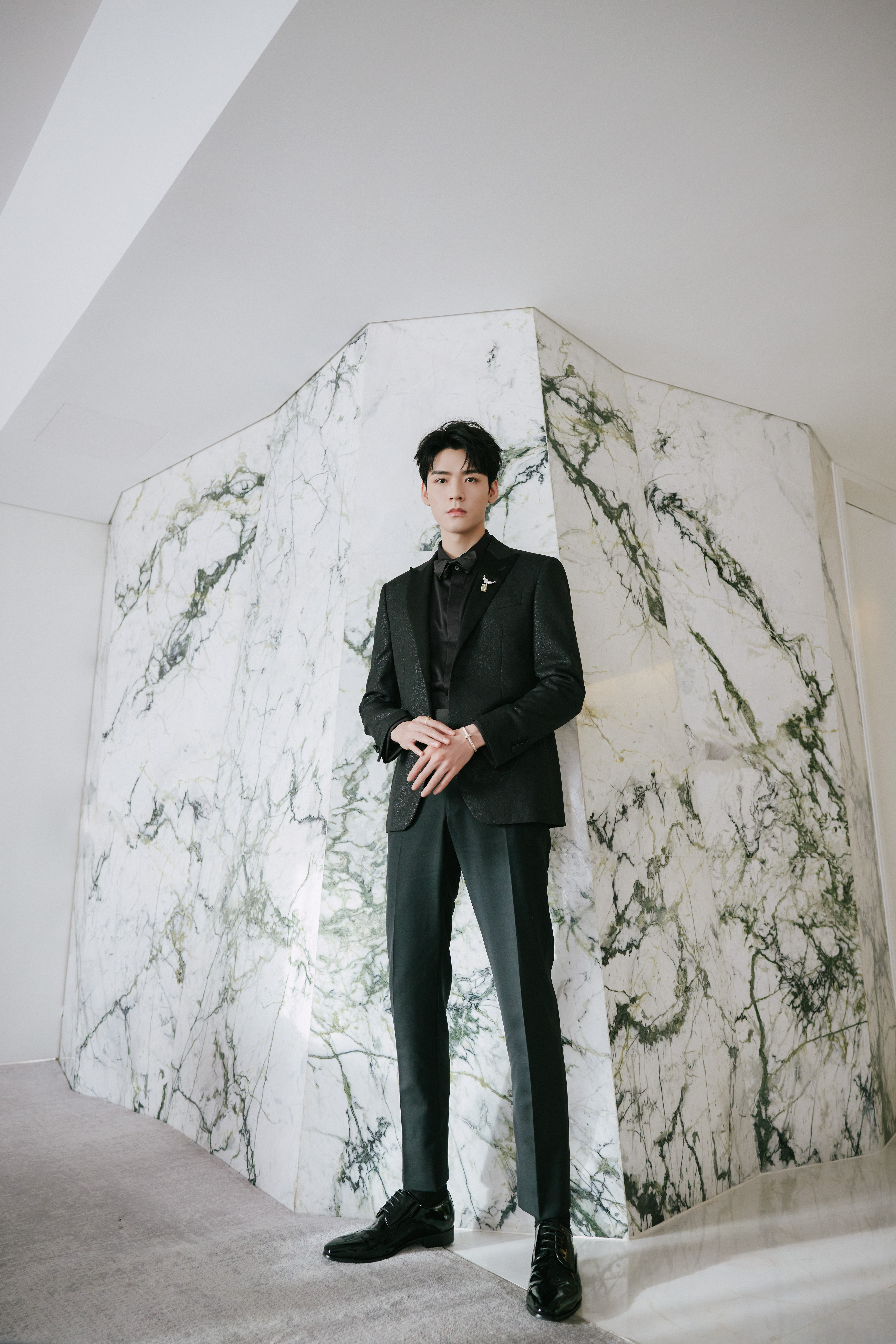 006-Dur-Xoly1hd0msr0mydj347s6bkkjs.jpg