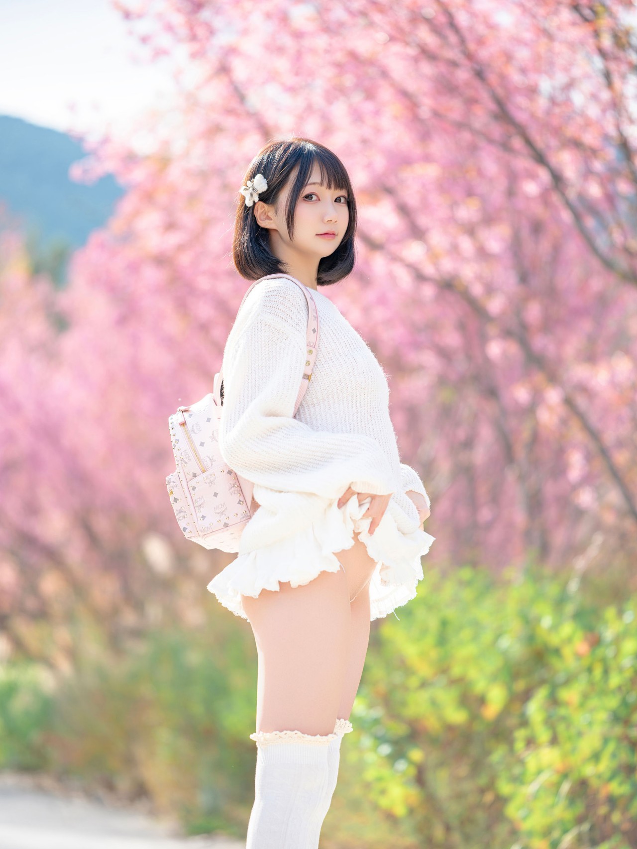 nagisa 魔物喵《樱花树下》写真，清新优雅的气质美女插图4