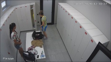 [Image: Voyeur21065104428.jpg]