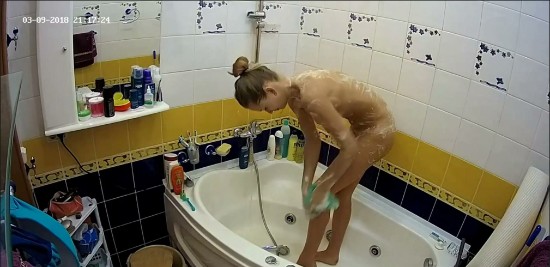 [Image: Voyeur56515103231.jpg]