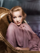Marlene-Dietrich-d90