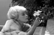 elke-sommer-mf02
