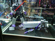 DX9-Attila-Combiner-Capone-Color-Prototype-01