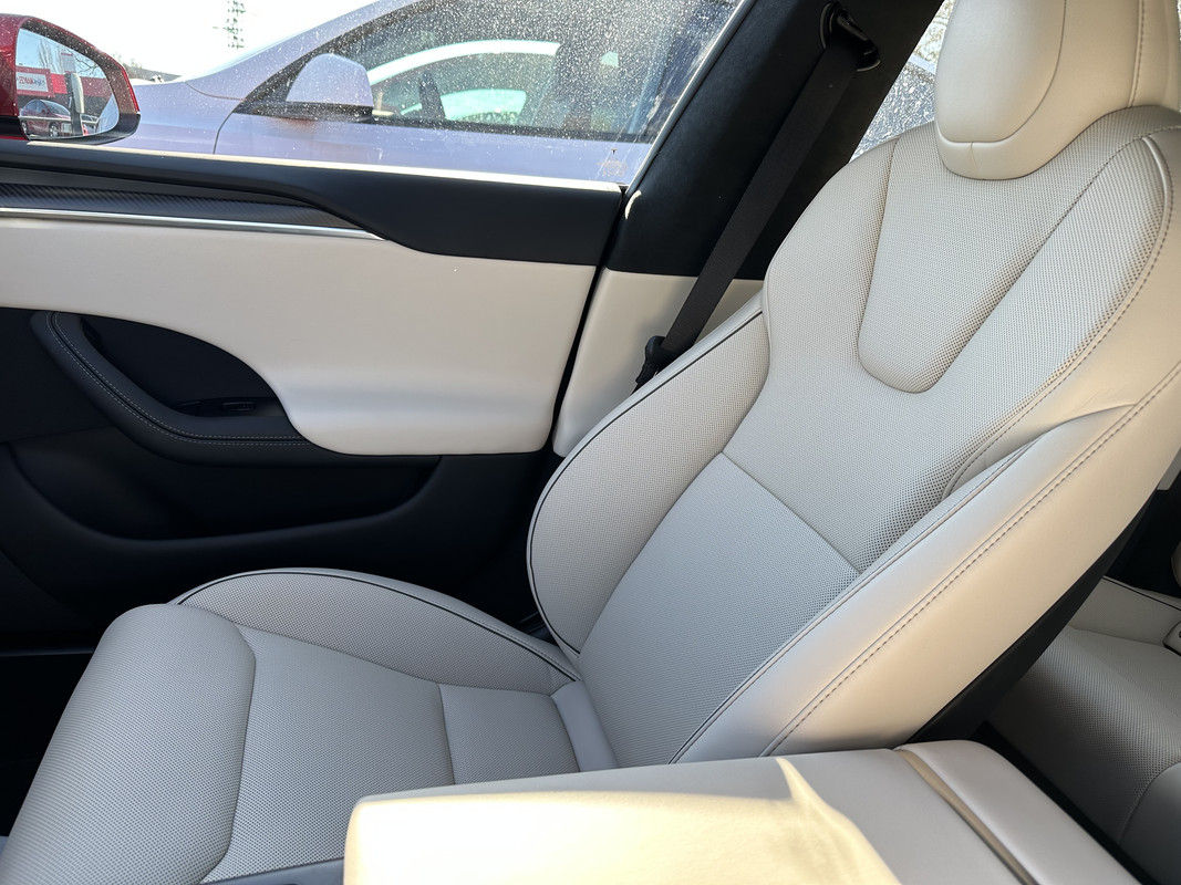 34930A11-2150-4083-B18F-AF9FC107FF40