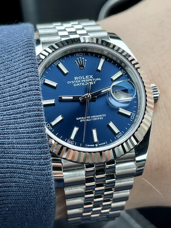 FF2CDB30-B1A1-4FD0-8241-97DAD5561CA2