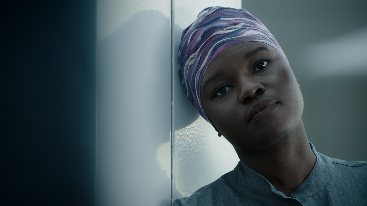 The.Resident.S04E01.A.Wedding,.A.Funeral.1080p.10bit.AMZN.WEB-DL.DDP5.1.HEVC-Vyndros.mkv_snapshot_25