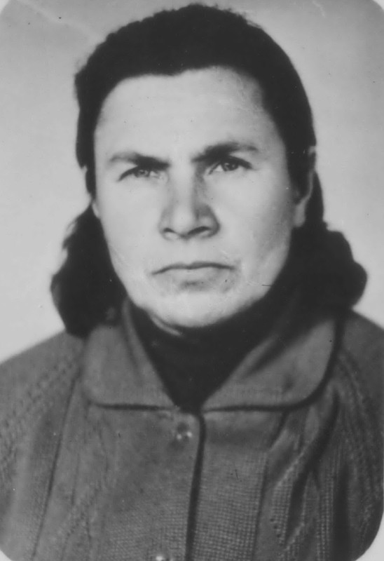 Королёва Дина Алексеевна — учительница географии, завуч